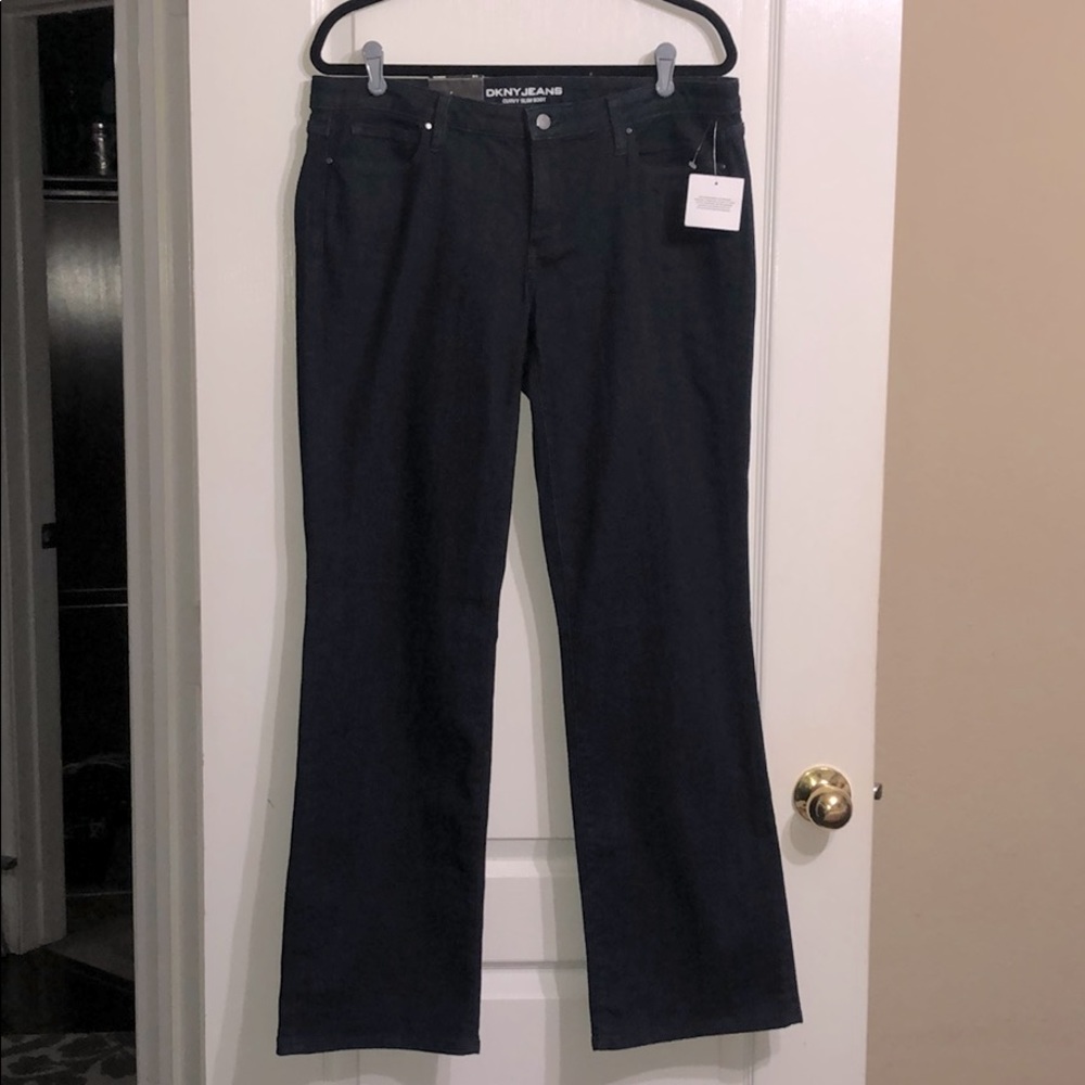 DKNY Jeans Curvy Slim Boot Low RiseWms Size 14